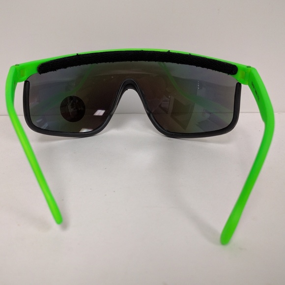 NWT TruVintage Ski/cycling/sports style 1 pc framed blade wrap around sunglasses - Picture 2 of 3